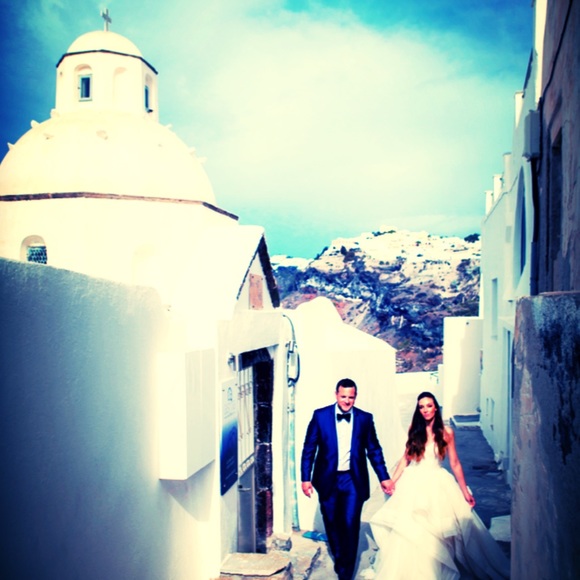 Meet your Posher, Jeanne - Picture 1 of 2